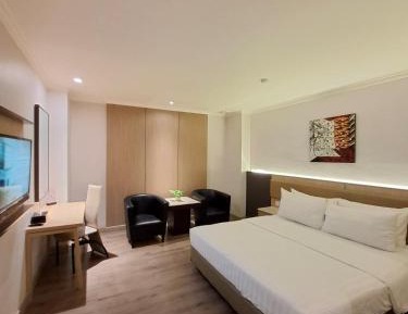 Deluxe King Room