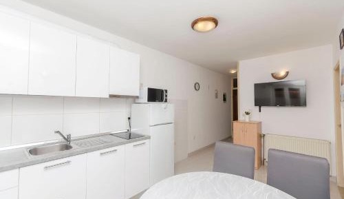 Two-Bedroom Apartment Standard