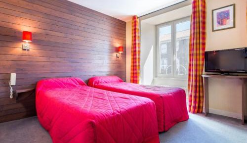  Standard Room with Two Twin Beds