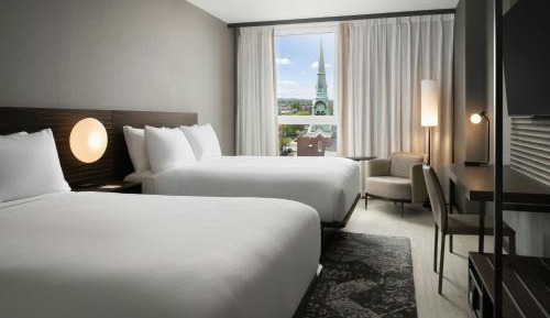 Queen Room with Two Queen Beds and View