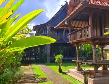 Twin Room with Balcony