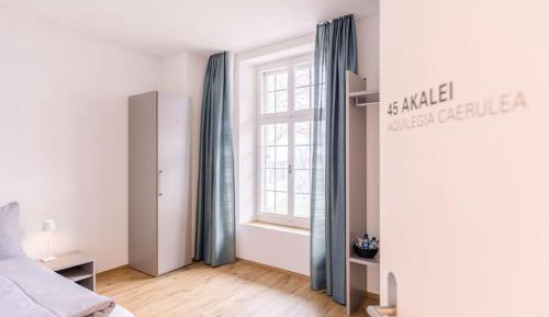 Single Room with Shared Shower and Toilet