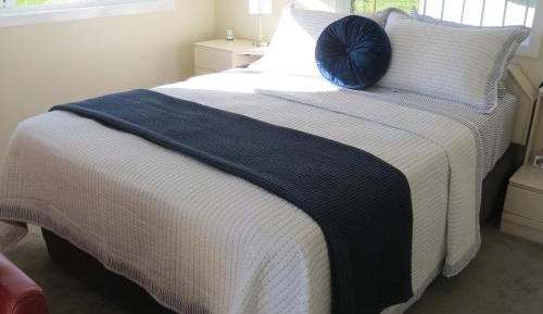 Cottage with Garden View