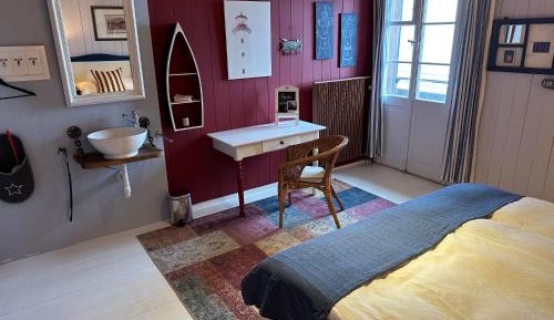Double Room with Shared Bathroom