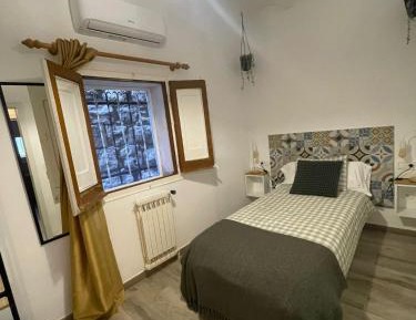 Double Room with Shared Bathroom