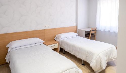 Twin Room with Private Bathroom
