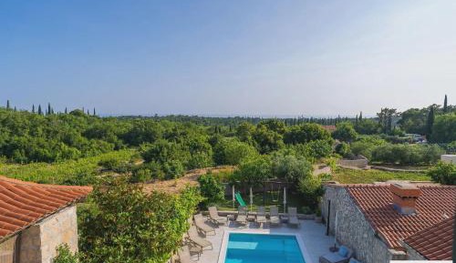 Five-Bedroom Villa