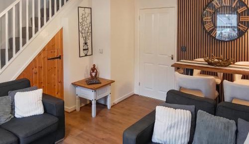 Two-Bedroom Holiday Home