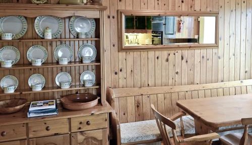 Five-Bedroom Holiday Home