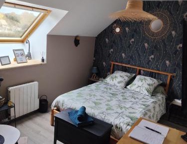 Double Room with Shared Bathroom