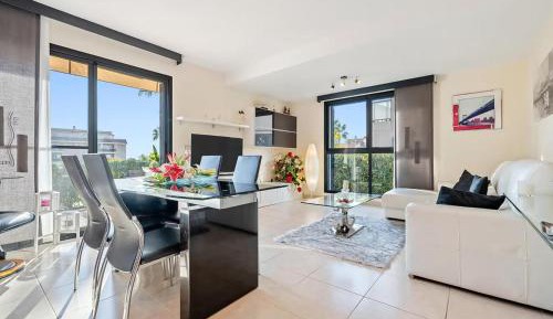 Three-Bedroom Vacation Home 