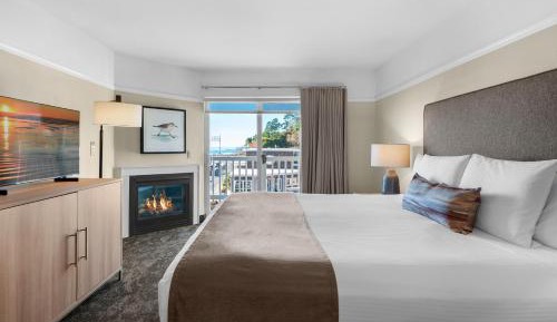 King Suite with Whirlpool - Adults Only