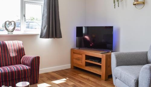 Three-Bedroom Vacation Home 