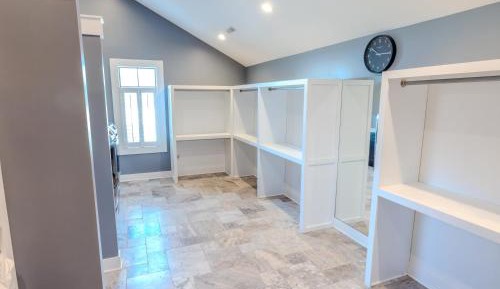Superior King Suite