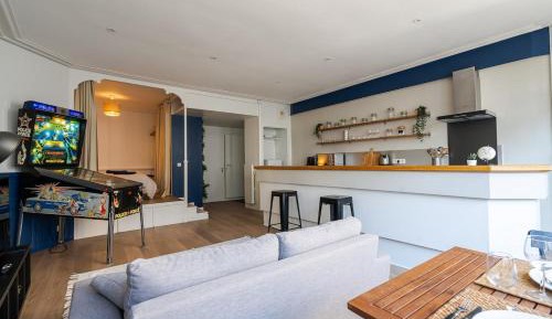 One-Bedroom Apartment