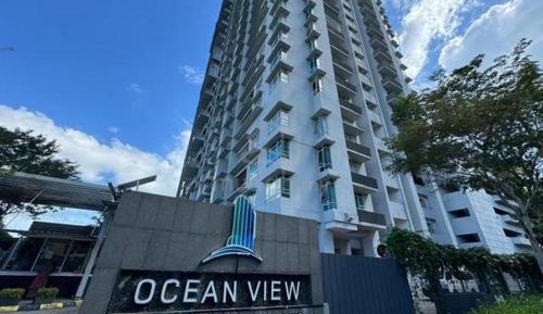 Three-Bedroom Deluxe Apartment