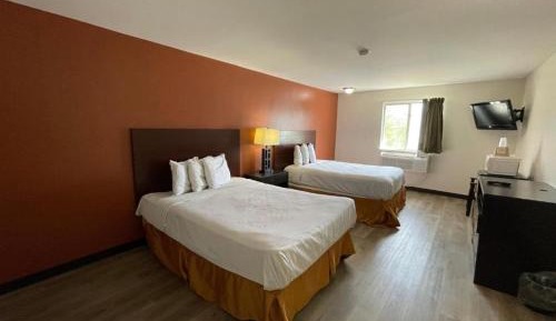 Standard Queen Room with Two Queen Beds