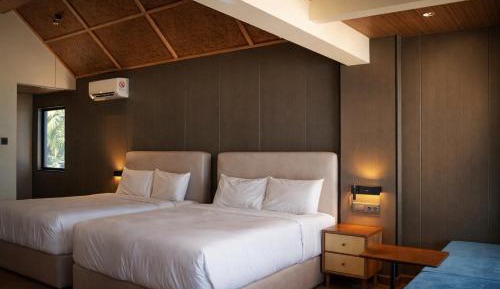 PREMIUM COURTYARD SUITE