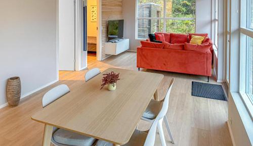 Three-Bedroom Vacation Home 