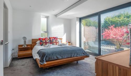 Five-Bedroom Holiday Home