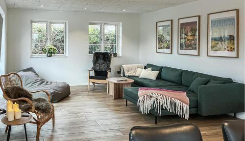 Five-Bedroom Holiday Home
