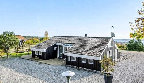 Four-Bedroom Vacation Home