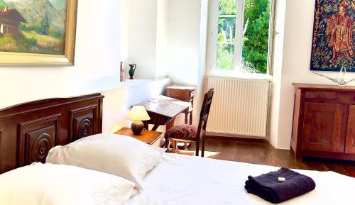 Double Room with Private Bathroom