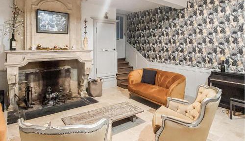 Five-Bedroom Holiday Home