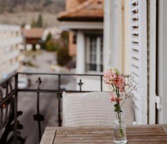 Charming Comfort Room
