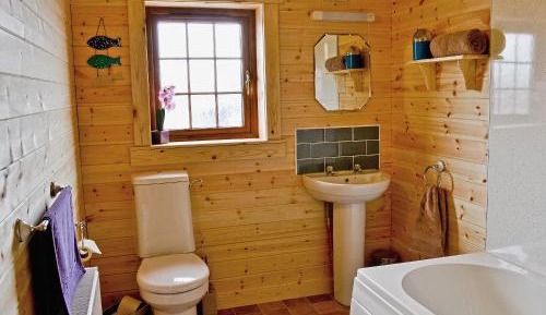 Three-Bedroom Vacation Home 