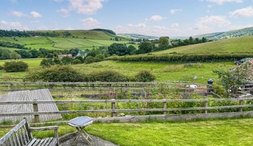Two-Bedroom Holiday Home