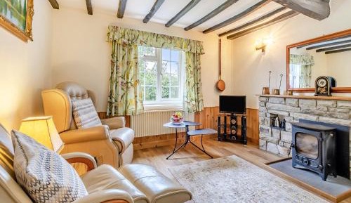 Two-Bedroom Holiday Home