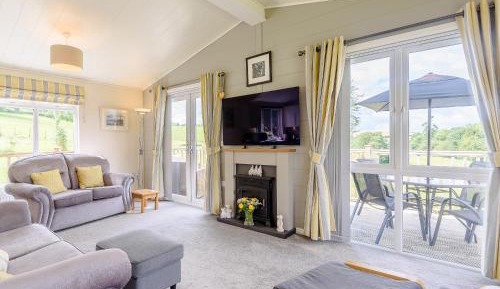 Two-Bedroom Holiday Home