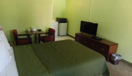 Economy Twin Room