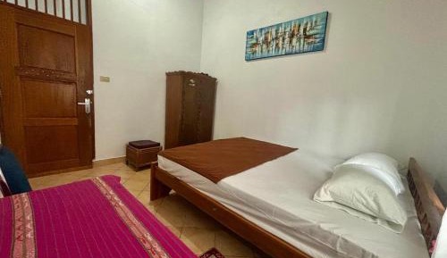 Double Room with Shared Bathroom