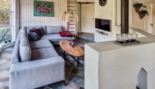 Three-Bedroom Vacation Home 