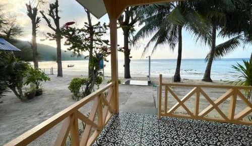 Family Room with Sea View