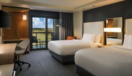 Queen Room with Two Queen Beds and Balcony