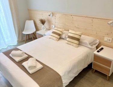 Double Room wih External Private Bathroom