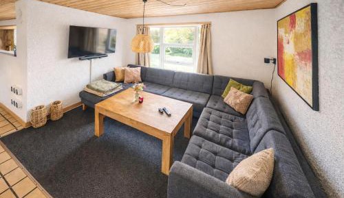 Five-Bedroom Holiday Home