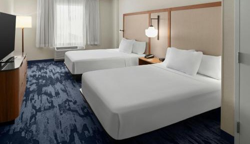 Queen Room with Two Queen Beds and Sofa Bed