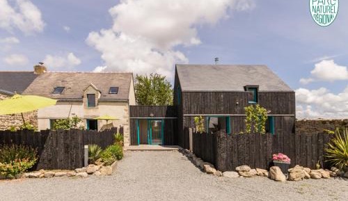 Holiday Home (10 Adults)