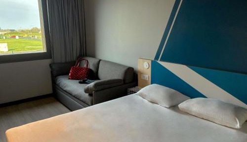 Family Room with One Double Bed and One Double Sofa Bed