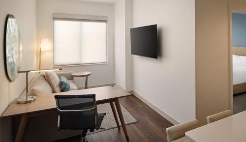 One-Bedroom King Suite with Sofa Bed - Mobility Accessible with Transfer Shower