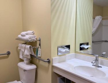 King Room with Spa Bath