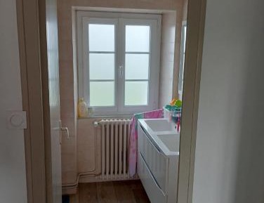 Standard Double Room with Shared Bathroom