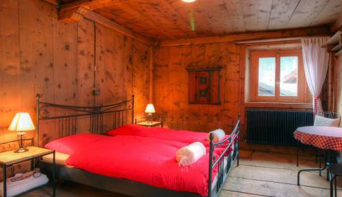 Room #1222721103