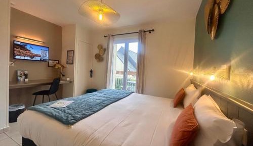 Double or Twin Room with Balcony or Veranda