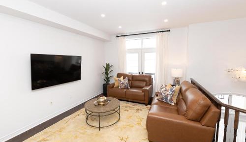 Three-Bedroom Townhouse