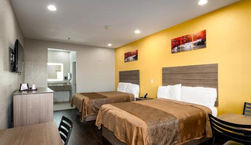 Queen Room